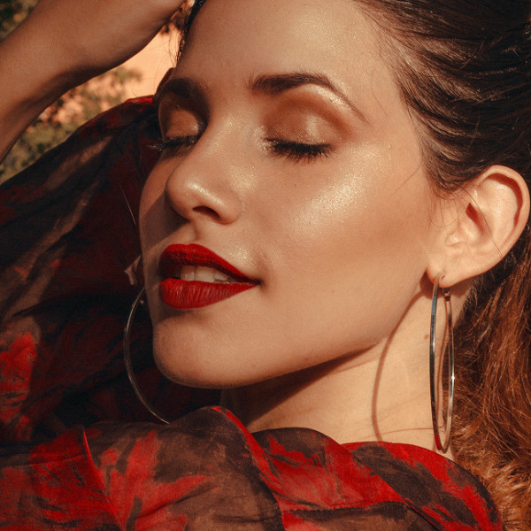 Epilation lèvres et menton