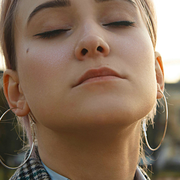 Chin hair removal