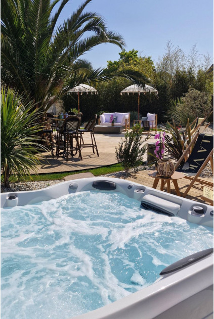 Séance de jacuzzi - 4 personnes